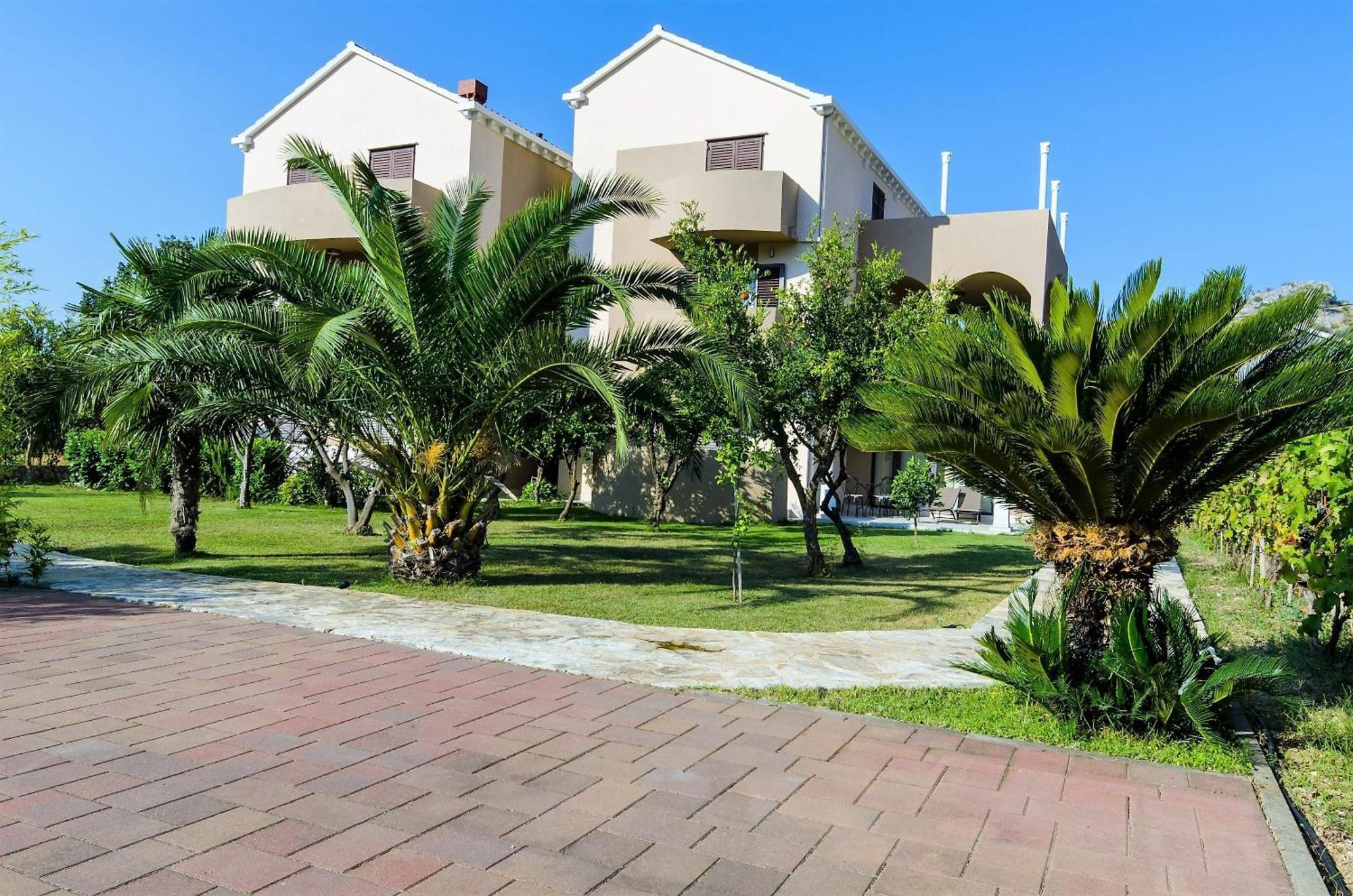 Apartments Setemana Mlini Bagian luar foto